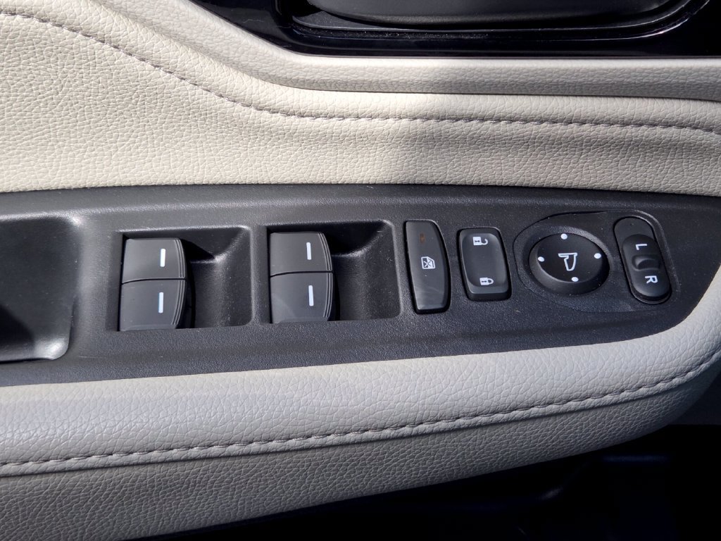 Used 2025 Honda Odyssey Touring image 30