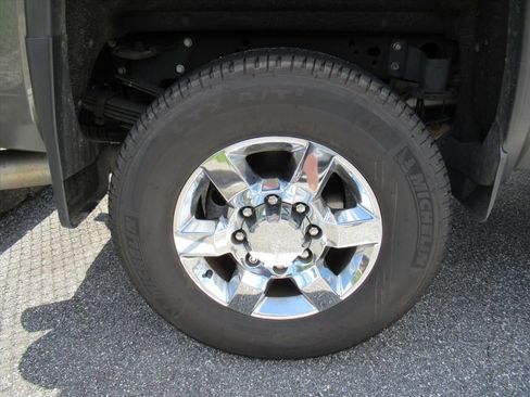 Used 2018 GMC Sierra 3500 Denali w/ Duramax Plus Package image 5