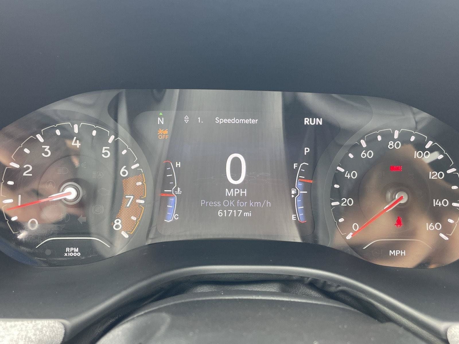 Used 2023 Jeep Compass Latitude AWD/4WD image 2