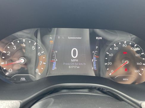 Used 2023 Jeep Compass Latitude AWD/4WD image 2