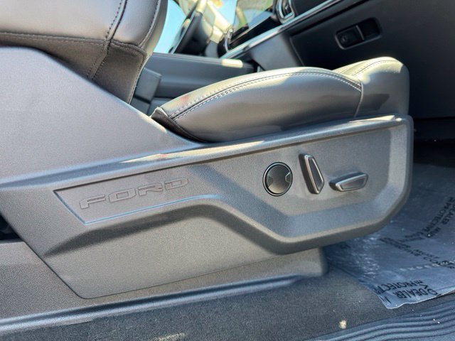 Used 2025 Ford Expedition Platinum AWD/4WD image 69