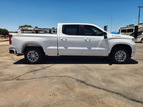 Used 2023 Chevrolet Silverado 1500 RST AWD/4WD image 4