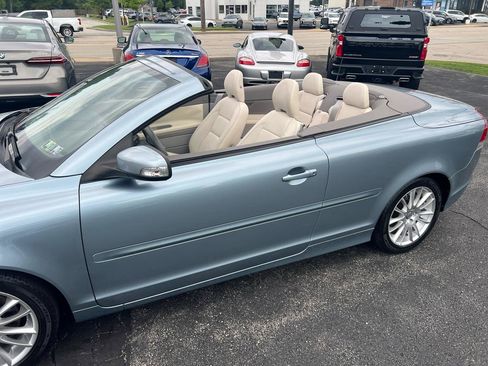 Used 2009 Volvo C70 T5 FWD image 20