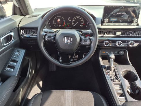 Certified 2025 Honda Civic Sport image 13