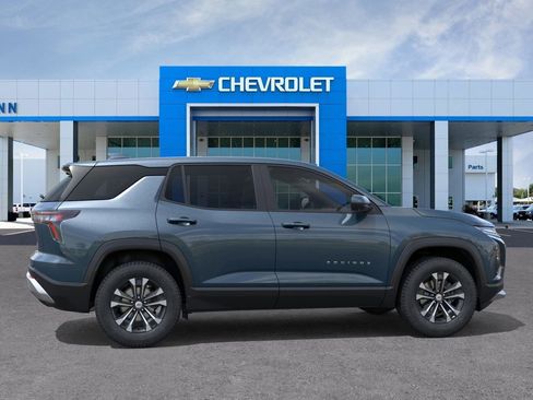 New 2026 Chevrolet Equinox LT w/ Safety and Technology Package FWD image 5