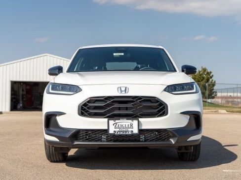 New 2026 Honda HR-V Sport image 2