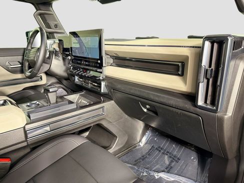 Used 2026 GMC Hummer EV SUV AWD/4WD image 30