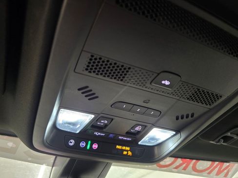 Used 2024 Cadillac XT5 Premium Luxury FWD image 28