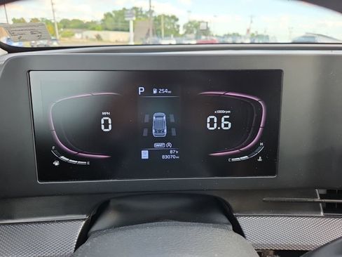 Used 2023 Kia Sportage LX AWD/4WD image 10