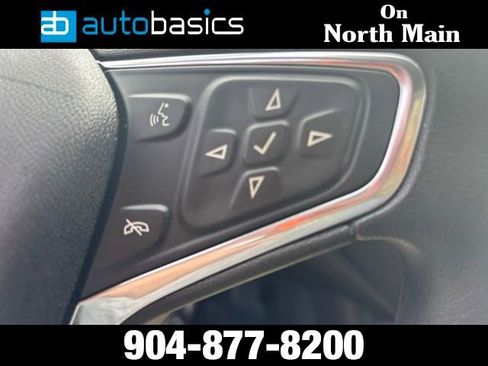 Used 2018 Chevrolet Malibu LT FWD image 26