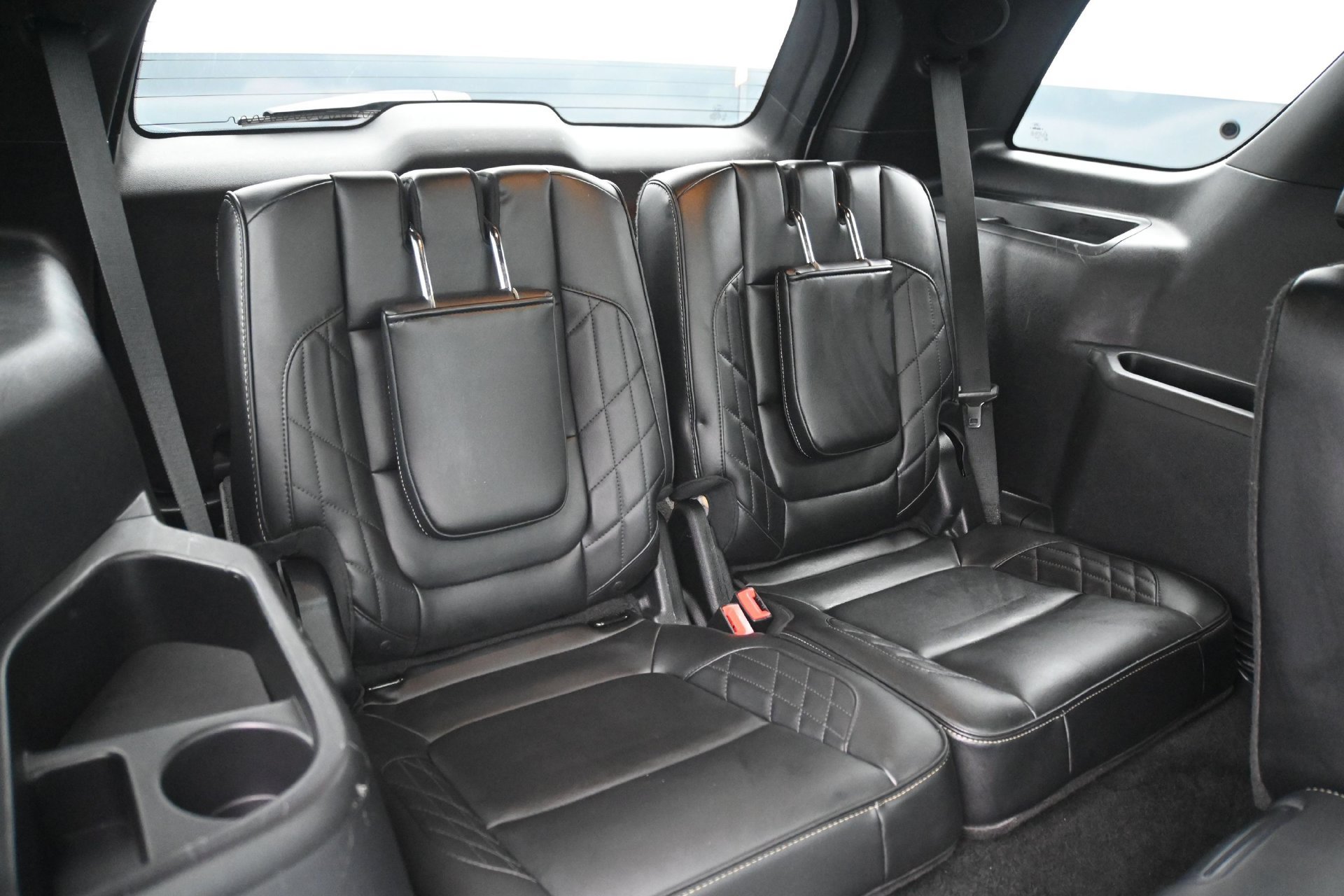Used 2017 Ford Explorer Platinum AWD/4WD image 14