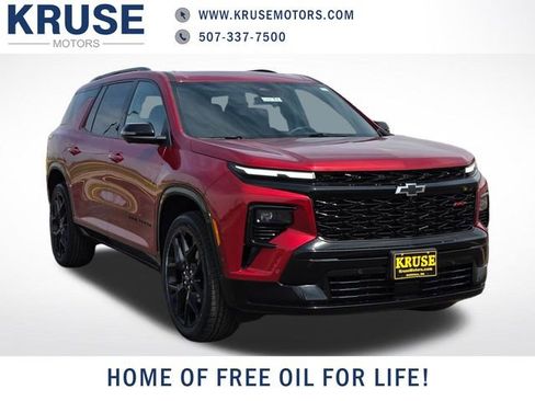 Used 2024 Chevrolet Traverse RS AWD/4WD image 1