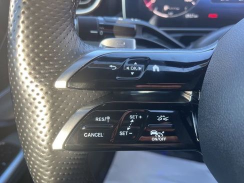 Used 2024 Mercedes-Benz C 300 4MATIC Sedan image 28