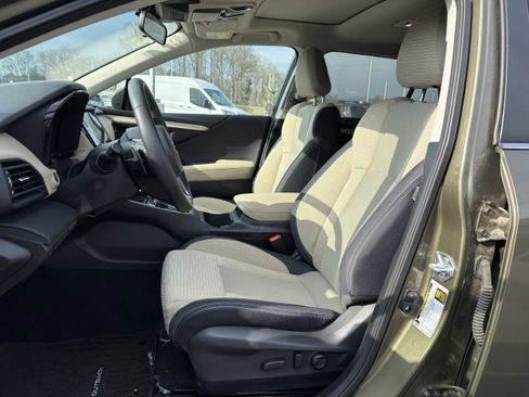 Certified 2025 Subaru Outback Premium AWD/4WD image 27