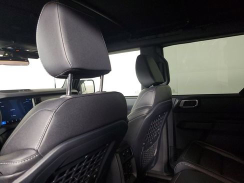 Used 2025 Ford Bronco Big Bend AWD/4WD image 12