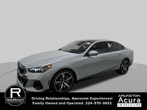 Used 2026 BMW 550e xDrive AWD/4WD image 1