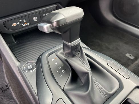 Used 2025 Kia K4 LXS image 25