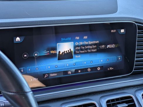 Certified 2023 Mercedes-Benz GLE 350 w/ Premium Package image 24