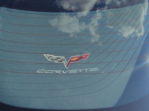 Used 2005 Chevrolet Corvette Coupe w/ Preferred Equipment Group image 30