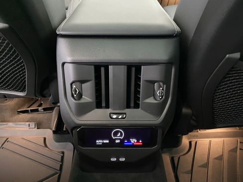 New 2026 BMW X3 xDrive30 w/ Premium Package image 28