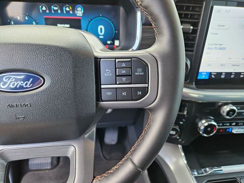 Used 2025 Ford F150 Lariat AWD/4WD image 20