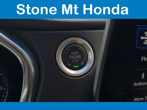 Used 2025 Chevrolet Blazer LT FWD image 30