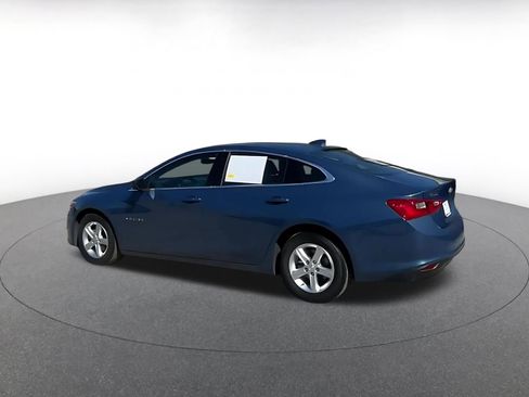 Used 2024 Chevrolet Malibu LT image 10