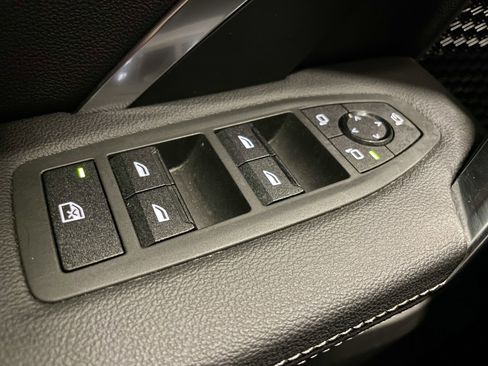 Used 2023 BMW X1 xDrive28i w/ Convenience Package image 11