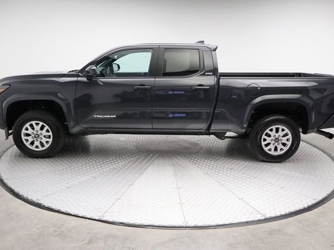 Used 2024 Toyota Tacoma SR5 image 12