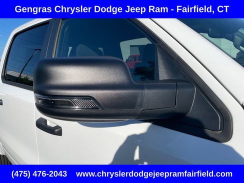 Used 2025 RAM 1500 Big Horn AWD/4WD image 10