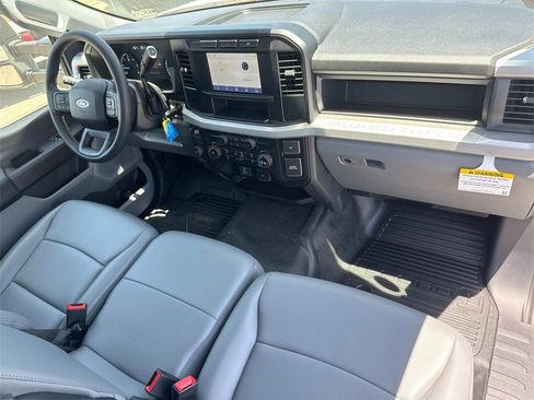 New 2024 Ford F450 XL w/ XL Chrome Package image 20