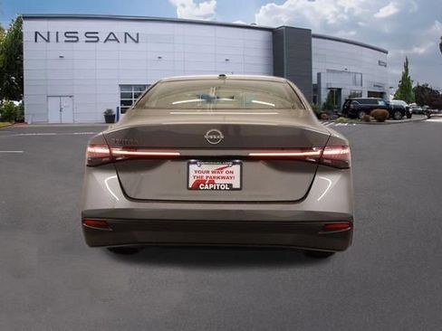 New 2026 Nissan Sentra SV w/ SV Convenience Package FWD image 3