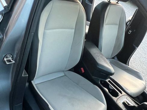 Used 2021 Volkswagen Jetta R-Line w/ R-Line Cold Weather Package FWD image 18