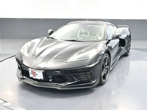Used 2023 Chevrolet Corvette Stingray Premium Cpe w/ Z51 Performance Package image 12