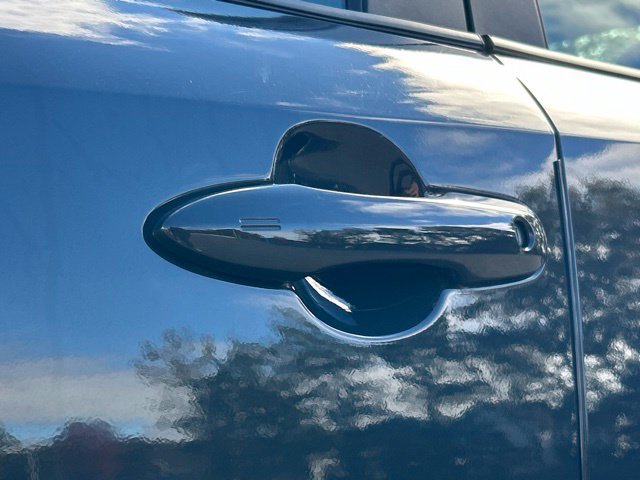 Used 2024 Toyota Corolla LE w/ LE Convenience Package FWD image 6