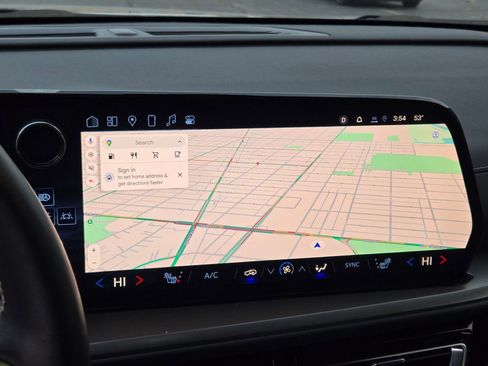 Certified 2025 Chevrolet Traverse LT image 25