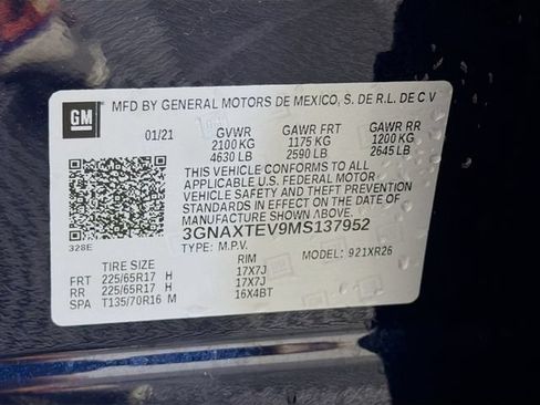 Used 2021 Chevrolet Equinox LT w/ Driver Convenience Package AWD/4WD image 36