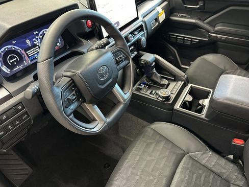 New 2026 Toyota 4Runner TRD Off-Road Premium image 10