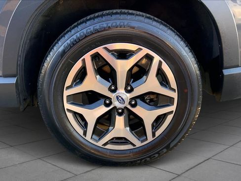 Used 2022 Subaru Forester Premium image 10
