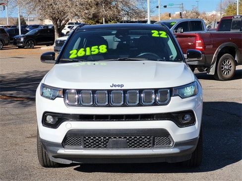 Used 2022 Jeep Compass Limited w/ Sun and Sound Group image 9