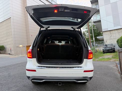 Used 2014 Mercedes-Benz GL 350 BlueTEC 4MATIC image 13