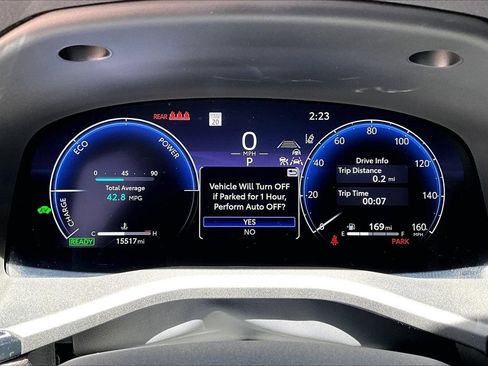 Used 2025 Toyota Camry XLE FWD image 12