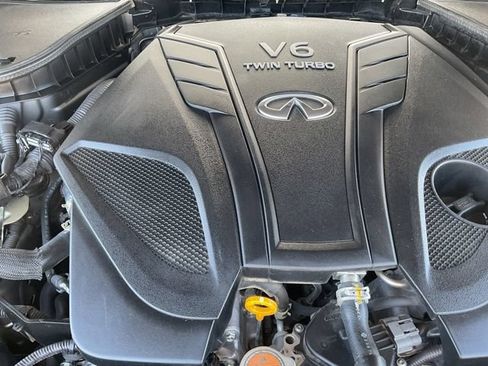 Used 2021 INFINITI Q50 Luxe RWD image 11