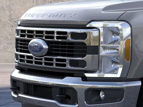 New 2026 Ford F250 XLT w/ Snow Plow Prep Package AWD/4WD image 17