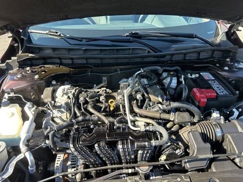 Used 2024 Nissan Altima 2.5 SV image 32