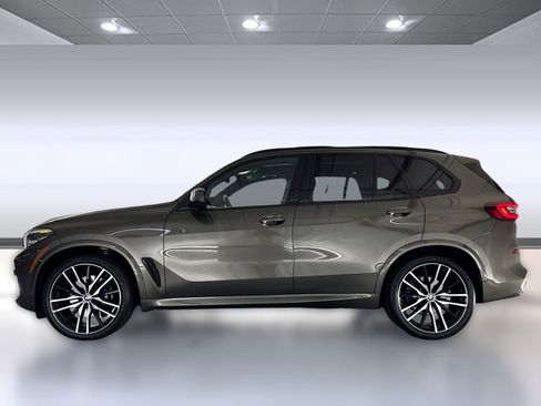 Certified 2023 BMW X5 xDrive40i w/ M Sport Package image 2