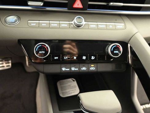 New 2026 Hyundai Elantra Sport image 18