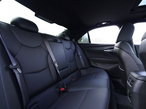 Used 2022 Cadillac CT4 Premium Luxury image 11