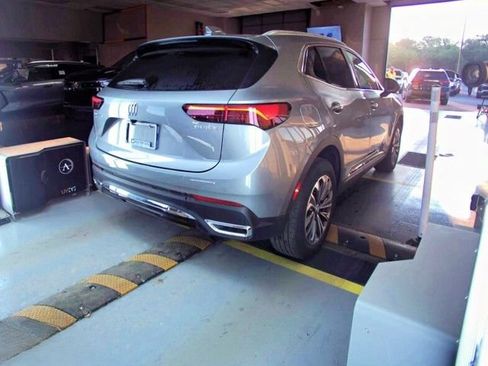 Used 2024 Buick Envision Preferred AWD/4WD image 7
