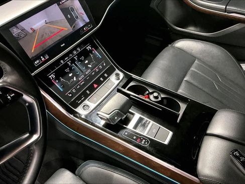 Used 2021 Audi A8 L 3.0T w/ Executive Plus Package image 19